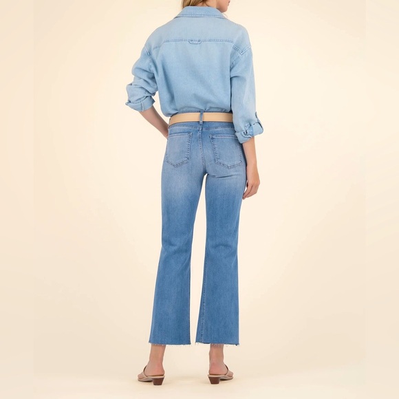 Kut from the Kloth Kelsey High Rise Ankle Flare - Picture 5 of 7